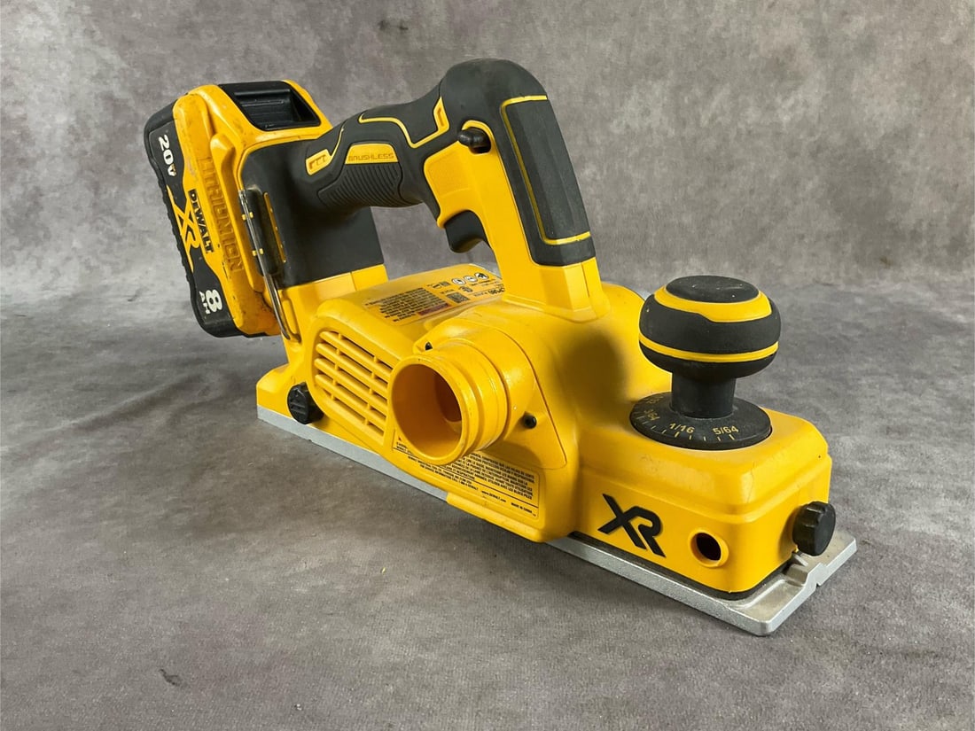 Dewalt Planer - 4