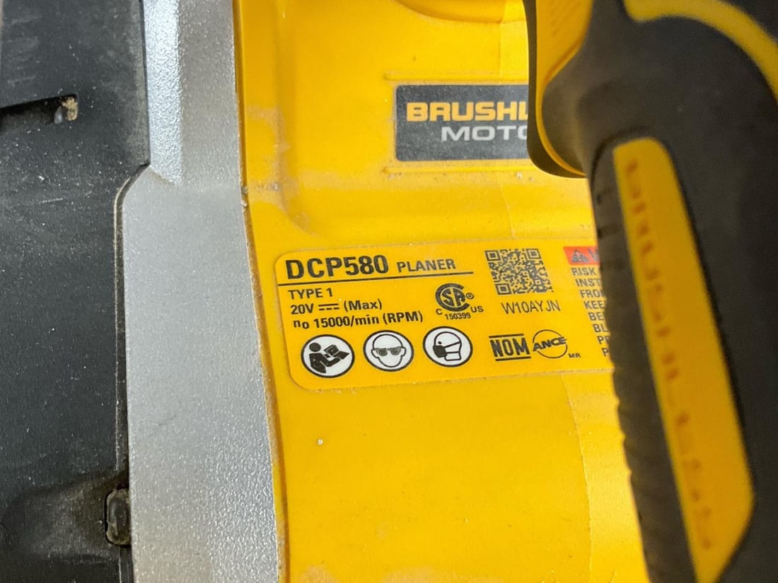 Dewalt Planer - 6