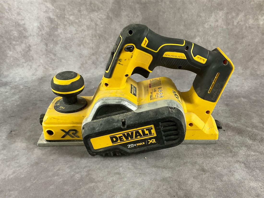 Dewalt Planer - 2
