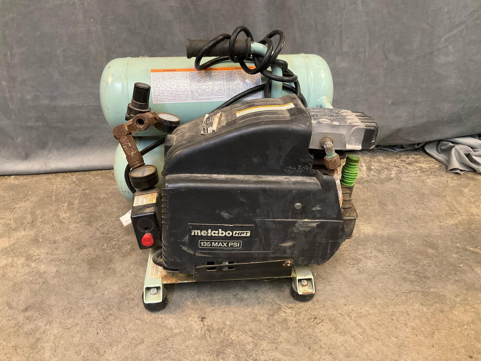 Metabo Portable Electric Compressor - 8