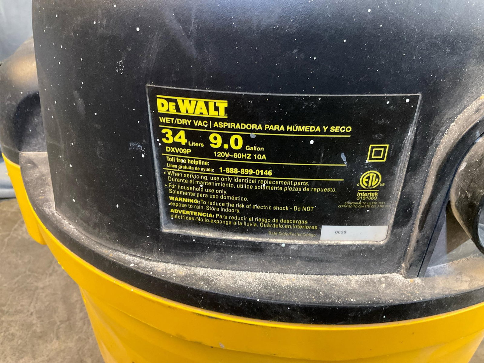 DeWalt Wet/Dry Vac - 5