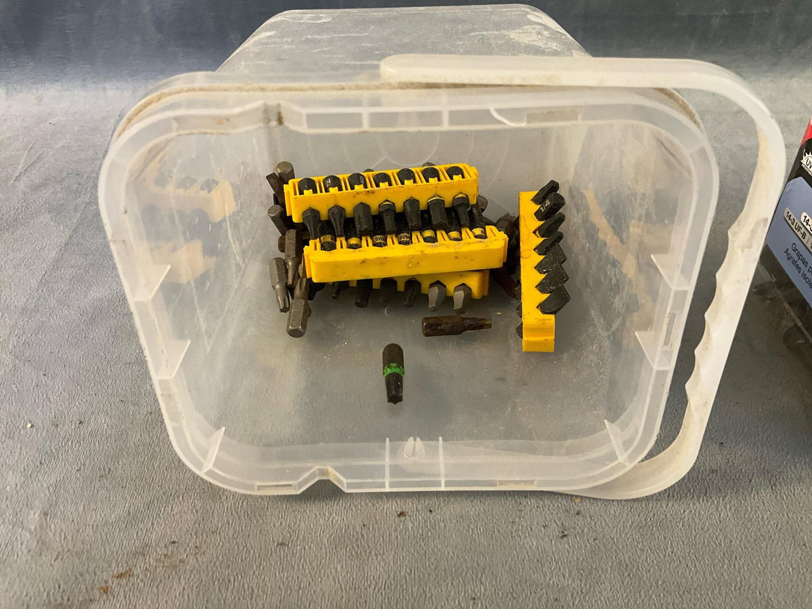 DeWalt FlexVolt Chainsaw - 8