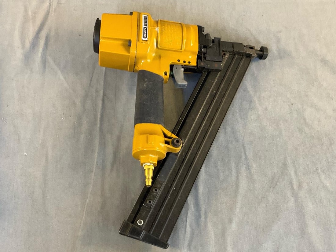 Stanley Pneumatic Nailer - 4