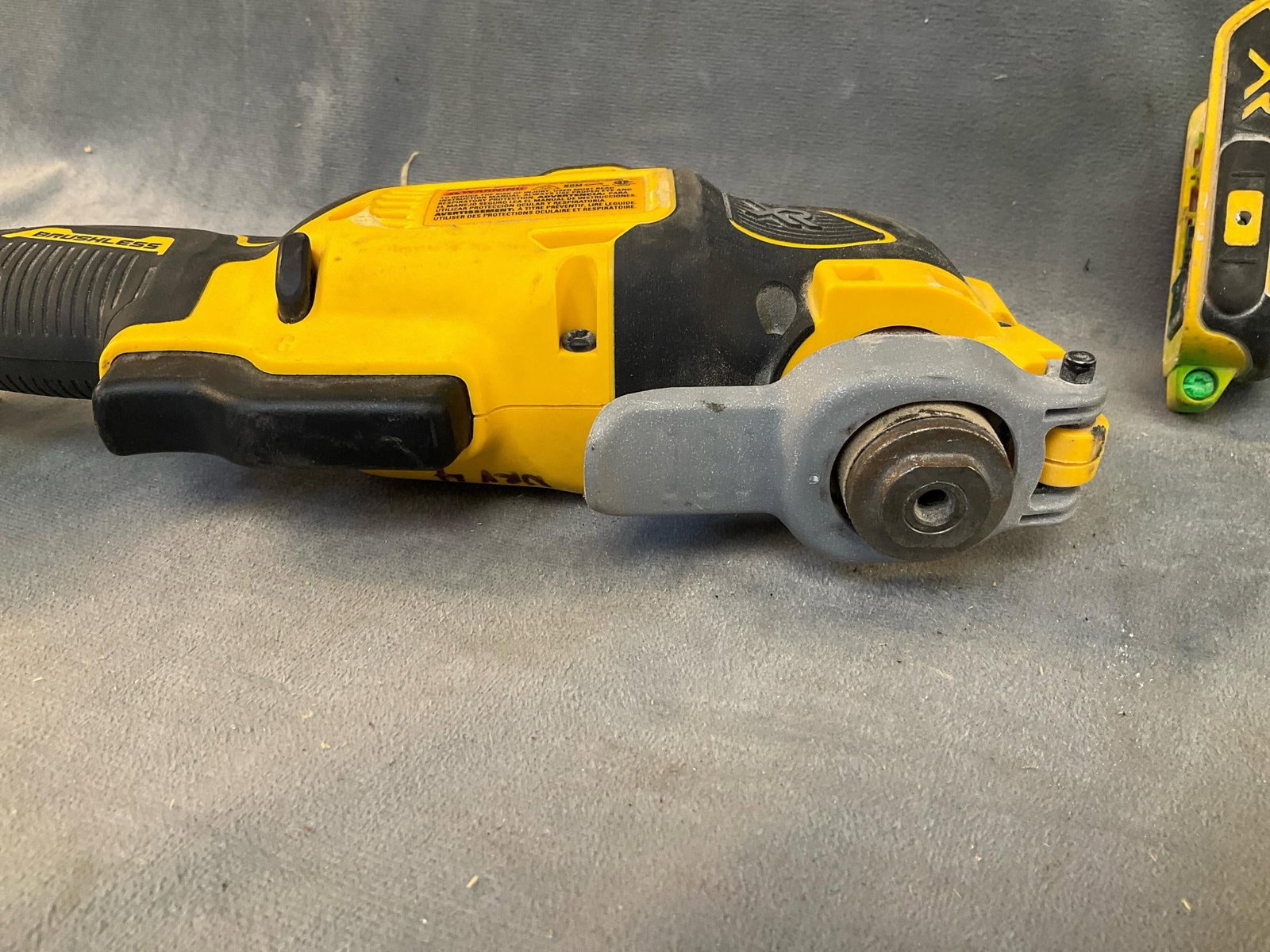 DeWalt Multi-Tool - 7