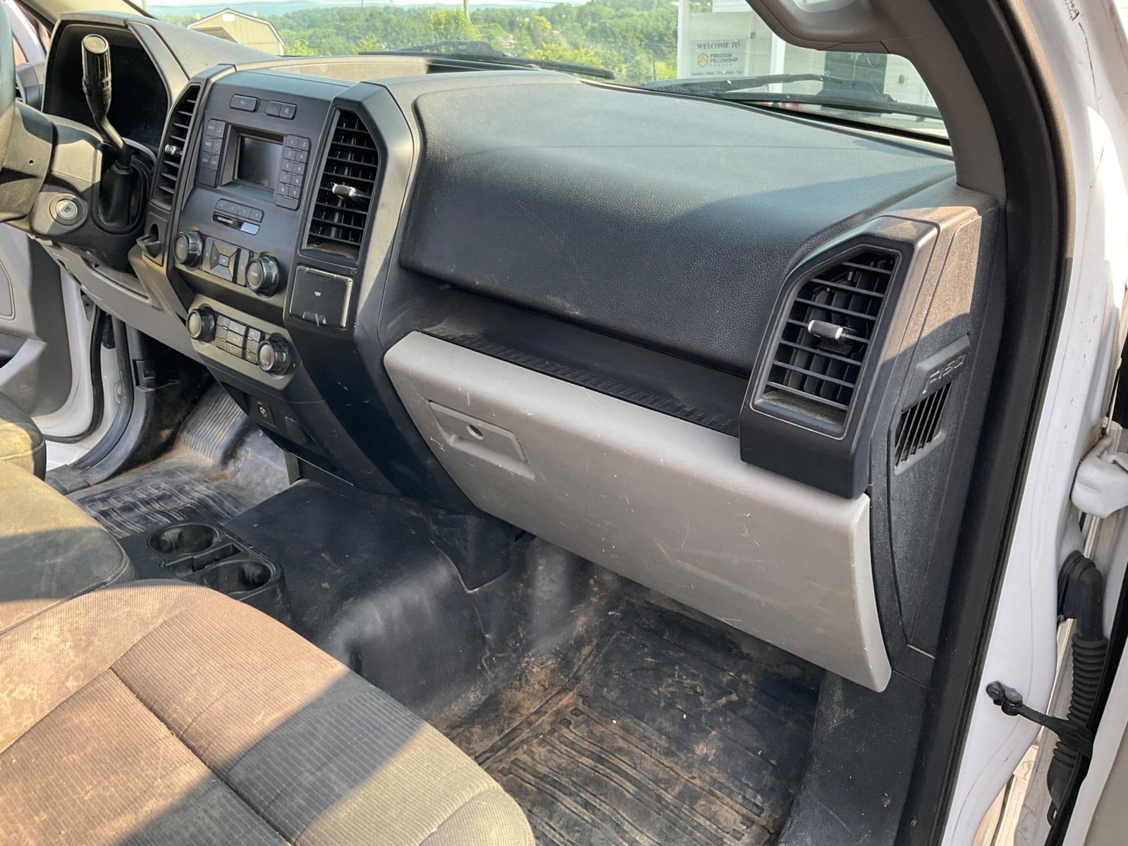 2019 Ford F150 - 14