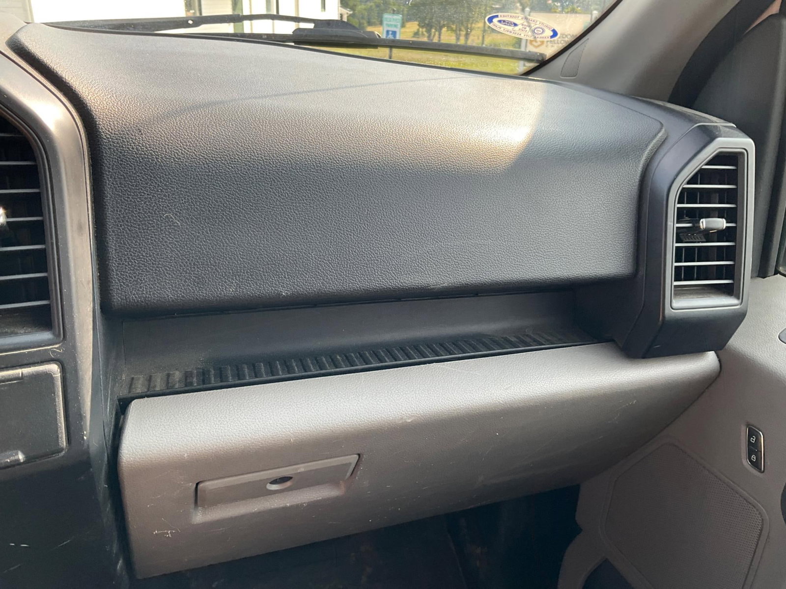2019 Ford F150 - 18