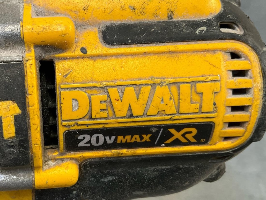 DeWalt Drill/Driver - 5