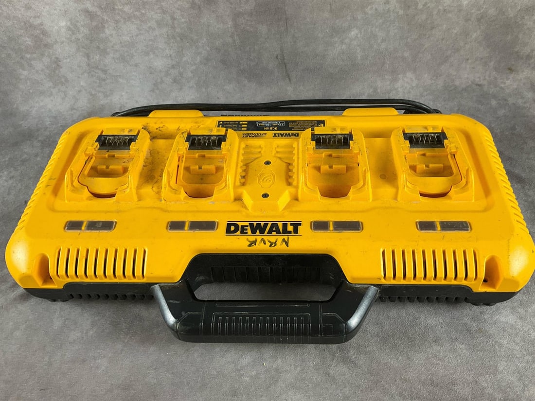 Dewalt Charger - 2