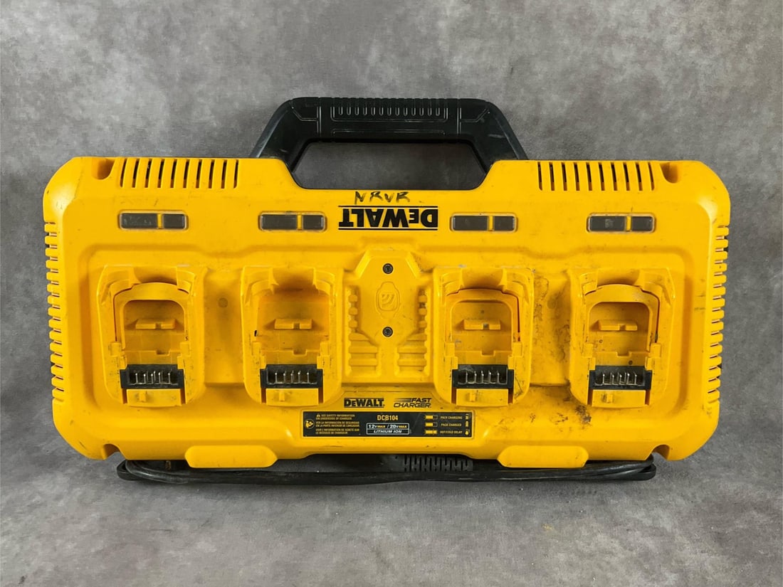 Dewalt Charger - 3