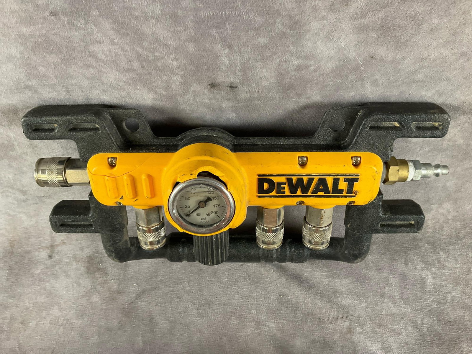 Dewalt Accessories - 8