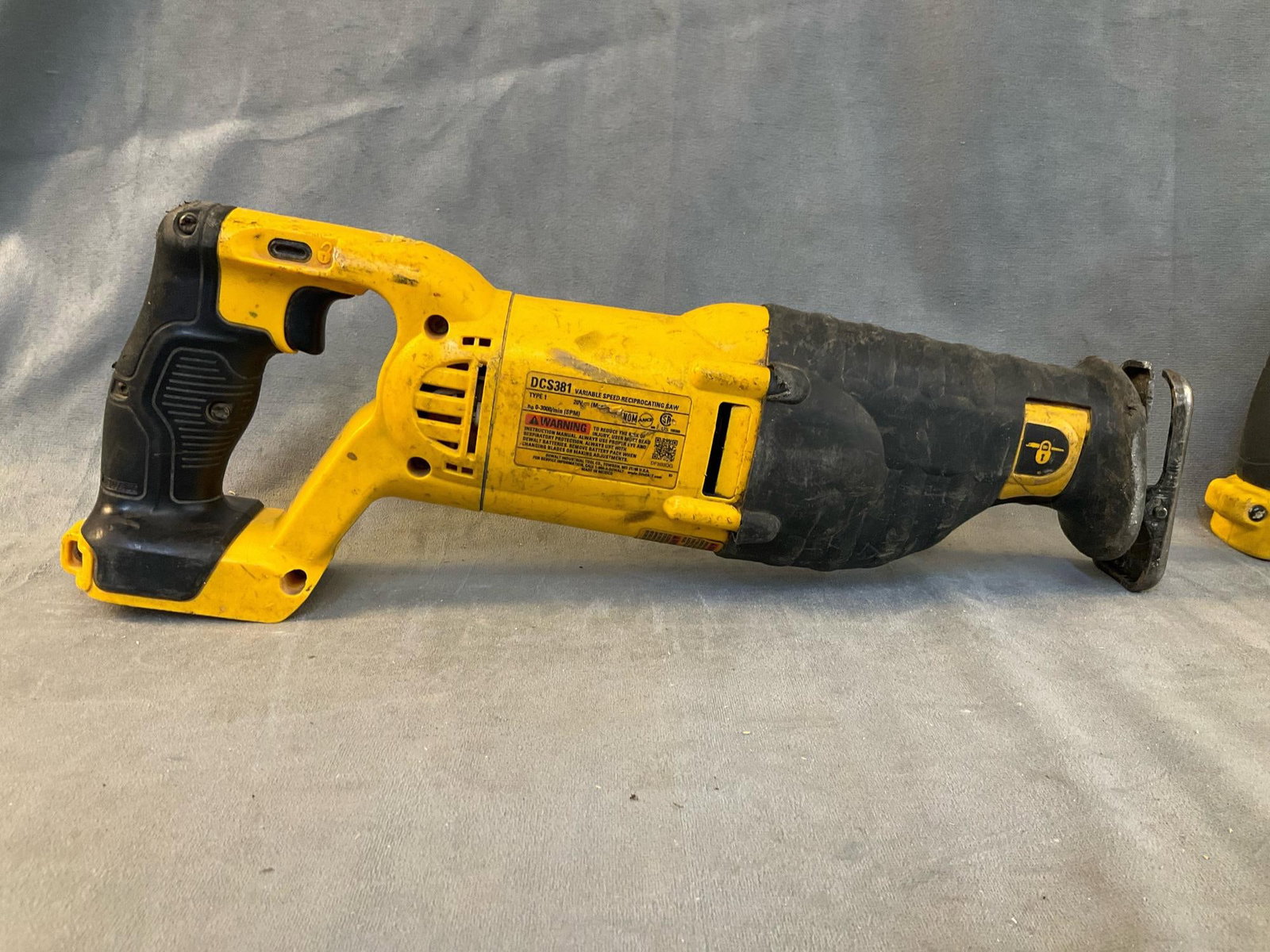 DeWalt Reciprocating Saws - 5