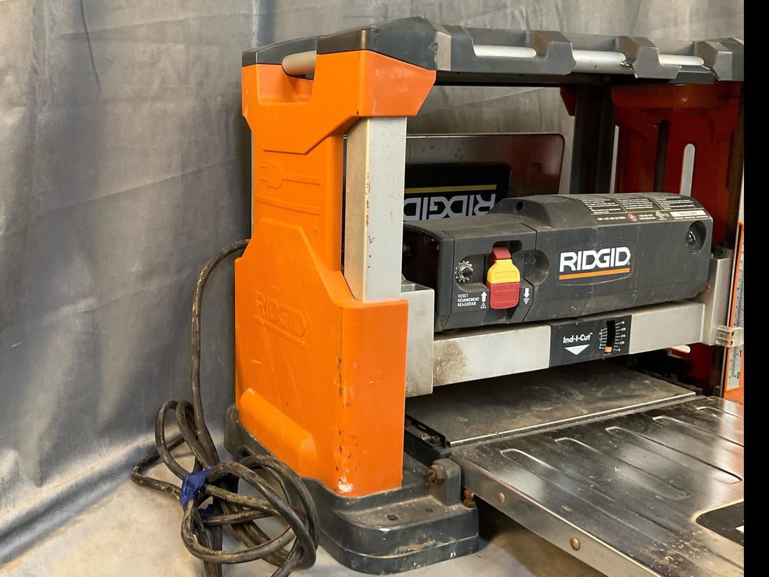 Thickness Planer - 6