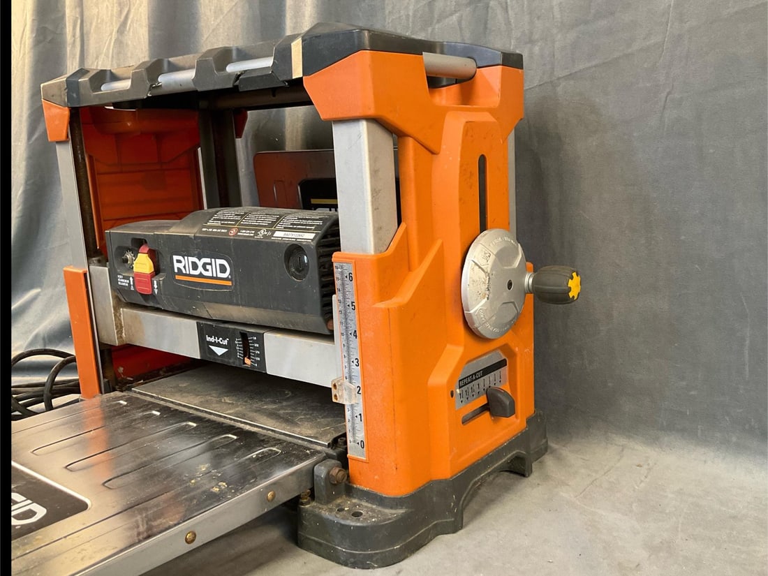 Thickness Planer - 7