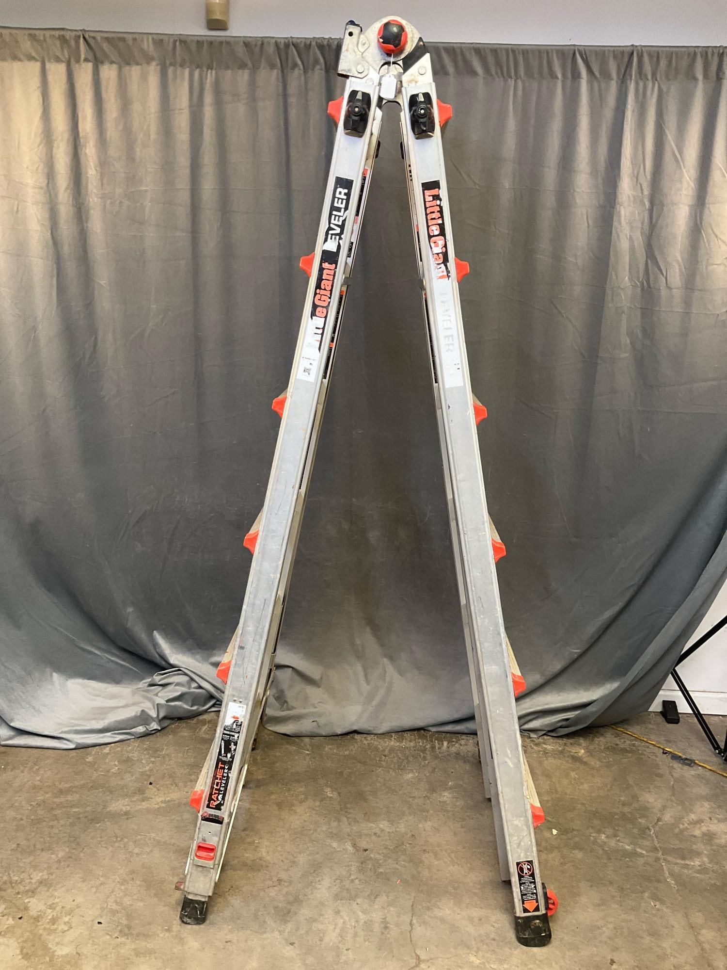 Little Giant Ladder: Little Giant Six Step Step/Extension Aluminum Telescoping Ladder. Step ladder maximum height 11’, extension ladder maximum height 23’. Used working condition. Folded measures 31 inches wide x 9 x 