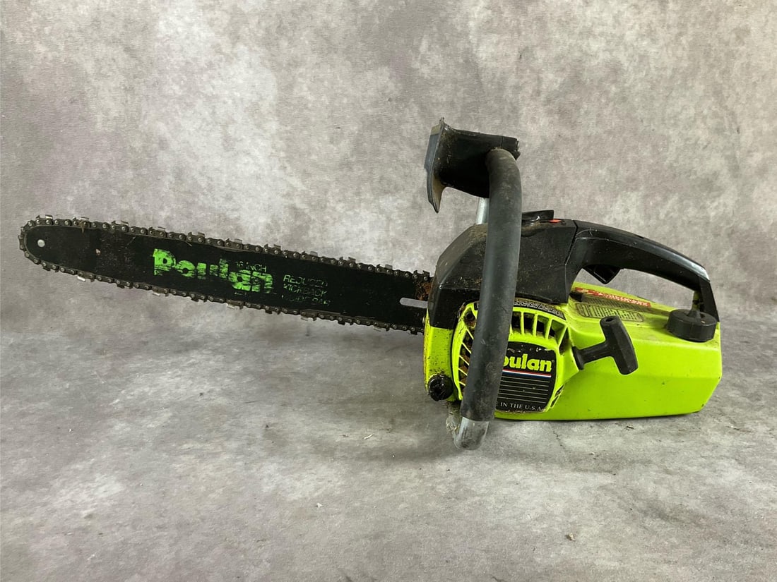 Poulan Chainsaw: 2000 Woodsman 2.0 C.I. ( 32cc ) gas powered chainsaw with a 16 inch bar. Used, untested otherwise in good condition. Measures 27 inches long X 10 inches wide X 10 inches high.