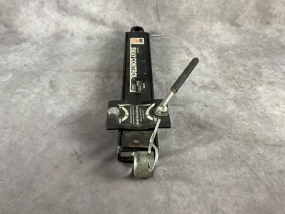 Sway Control Bar & Brackets - 4