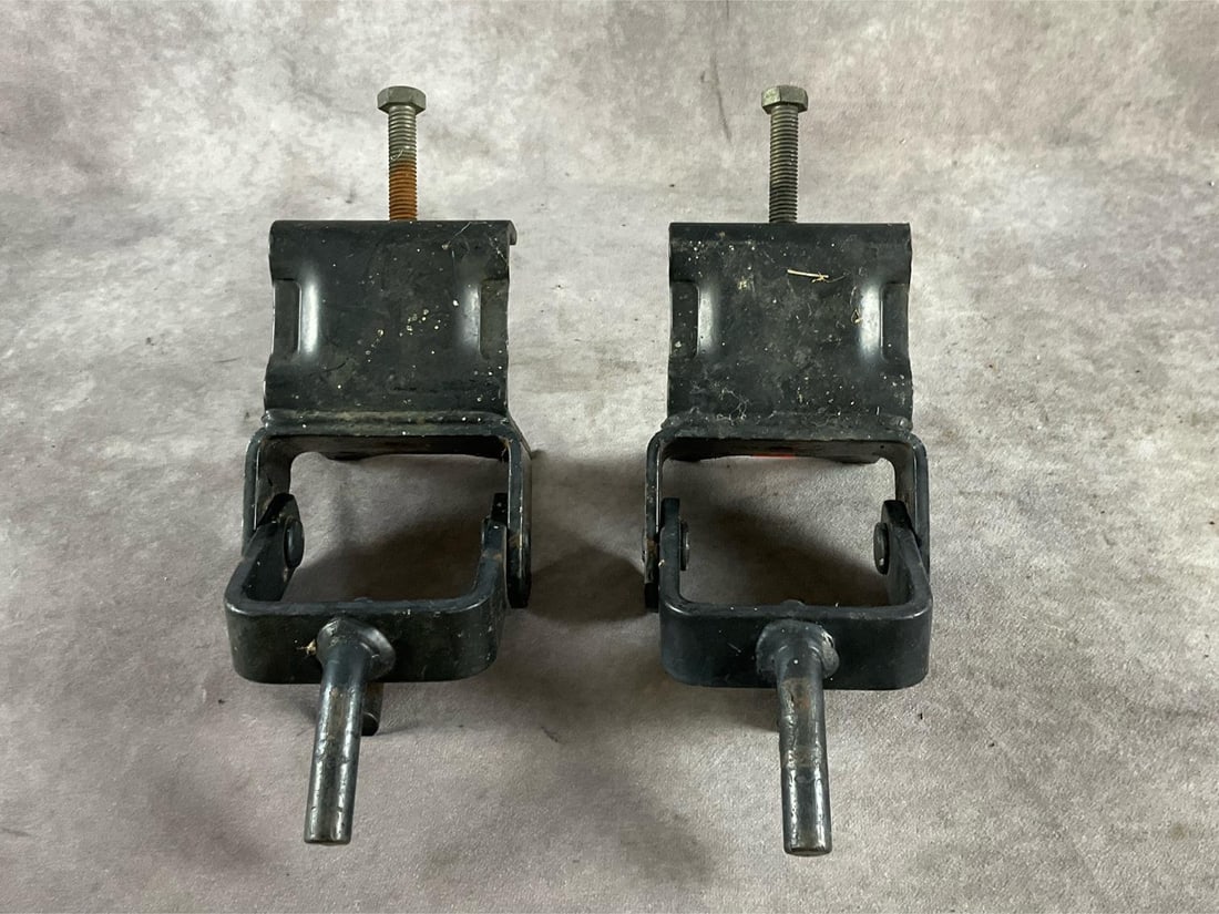 Sway Control Bar & Brackets - 6