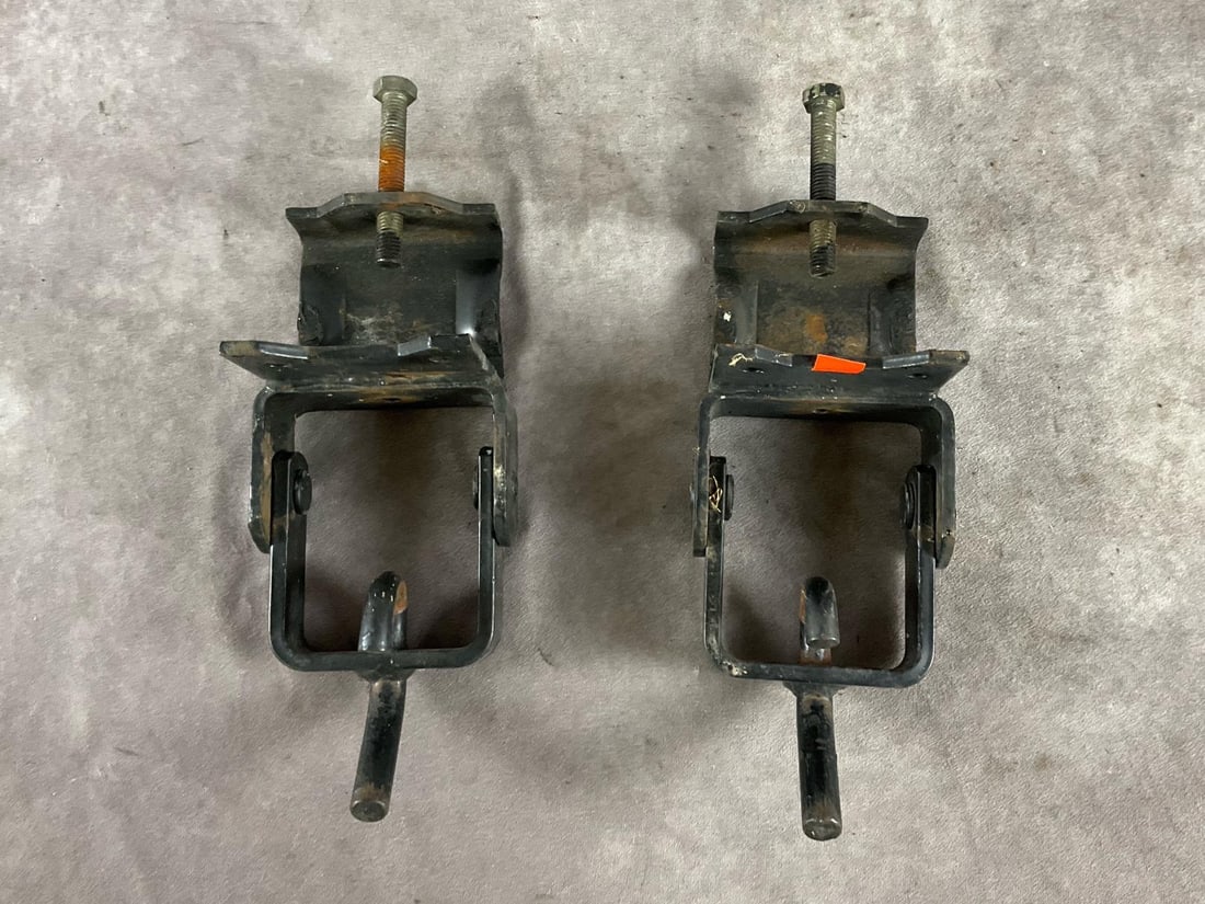 Sway Control Bar & Brackets - 7