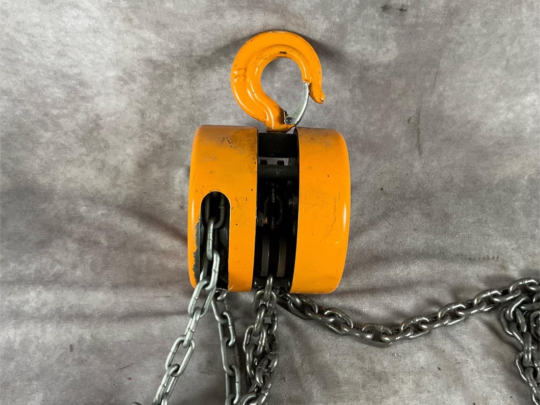 Chain Hoist - 3