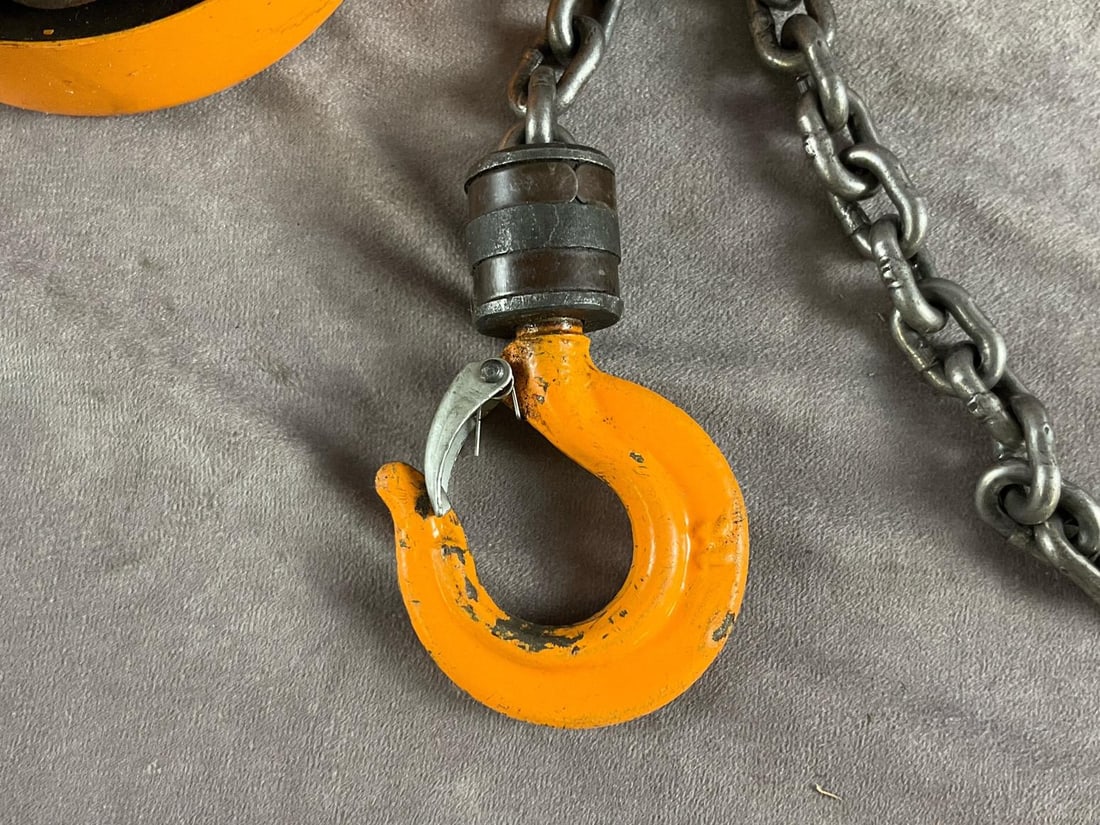 Chain Hoist - 5