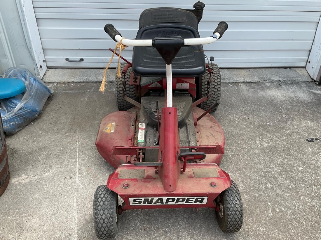 Snapper Riding Lawn Mower - 5