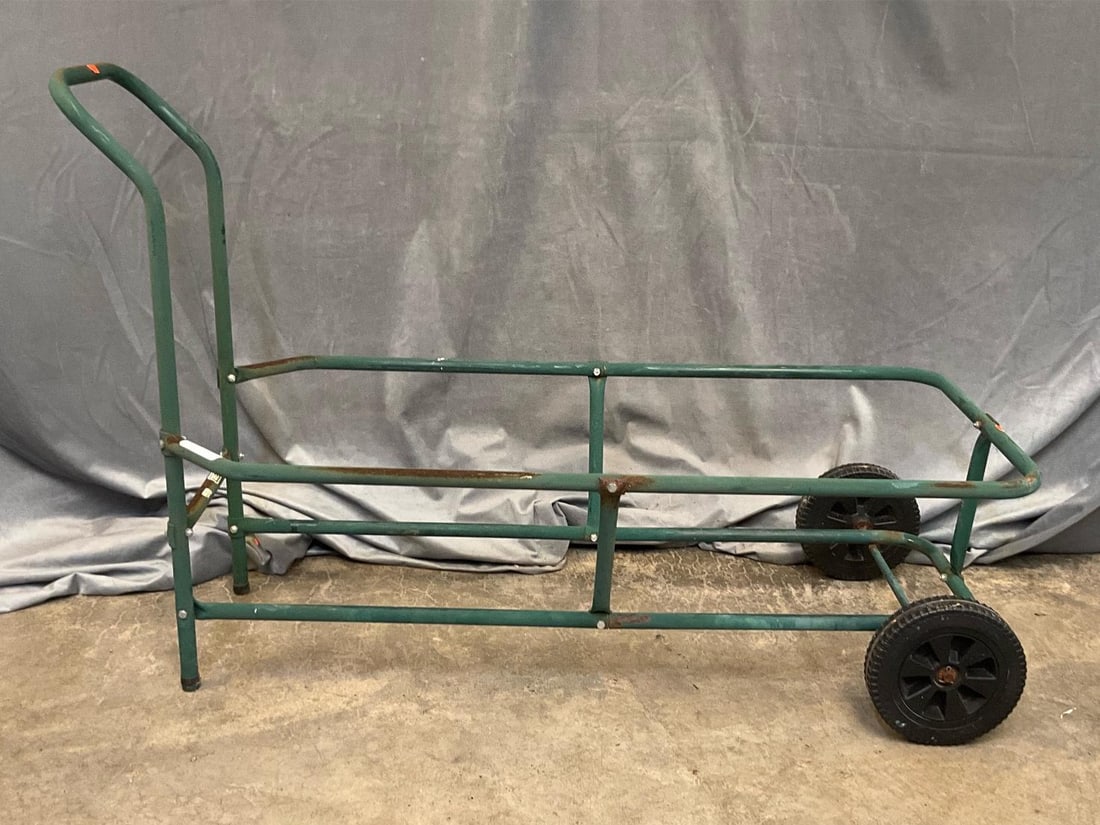 Garbage Can Rack (1 of 6)