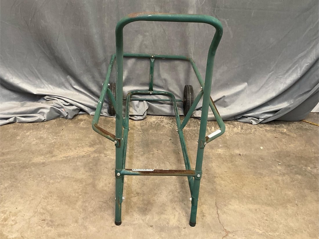 Garbage Can Rack - 2
