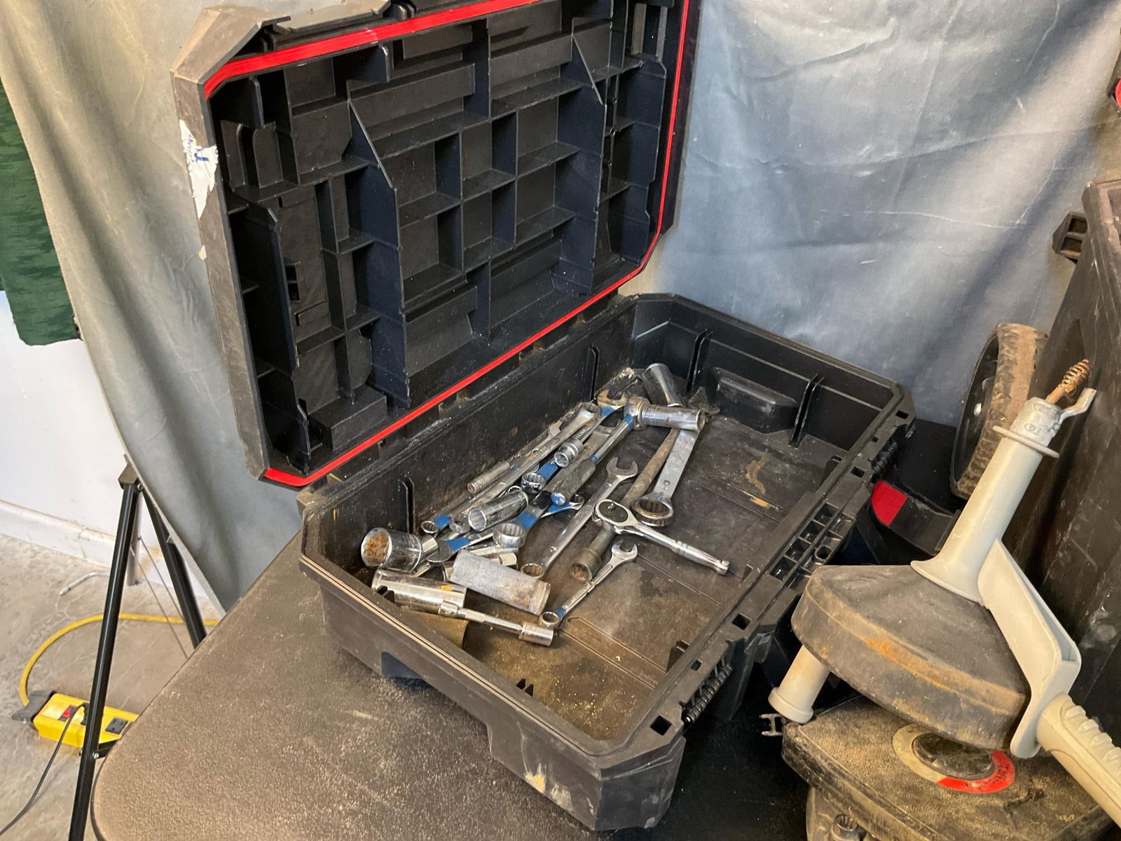 Contractor Hand Tools - 3