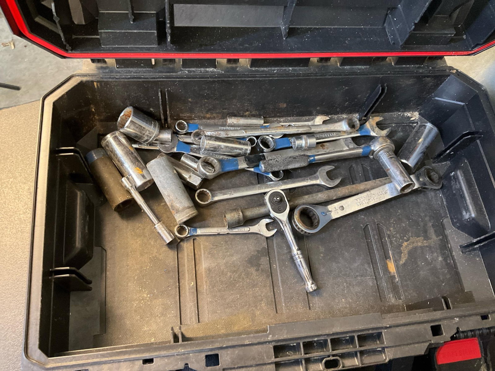 Contractor Hand Tools - 8
