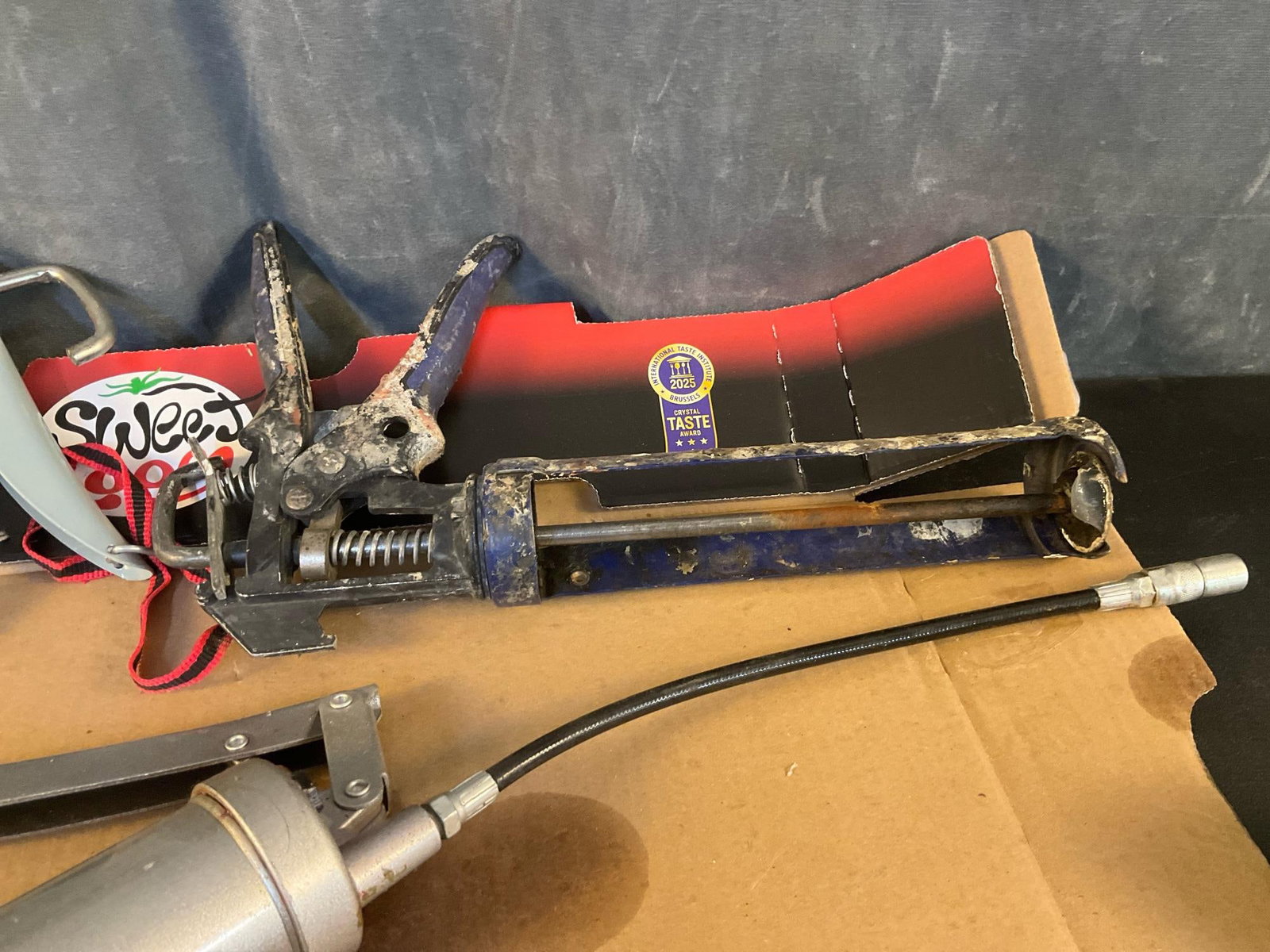 Caulk Guns - 4