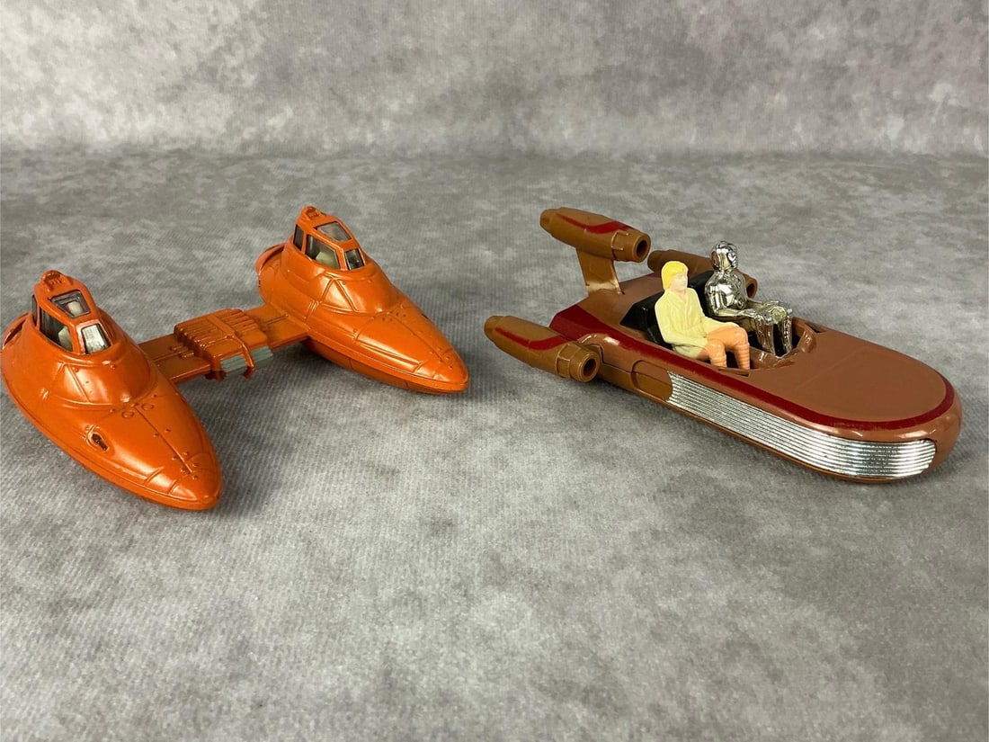 Star Wars Figures & Vehicles - 2
