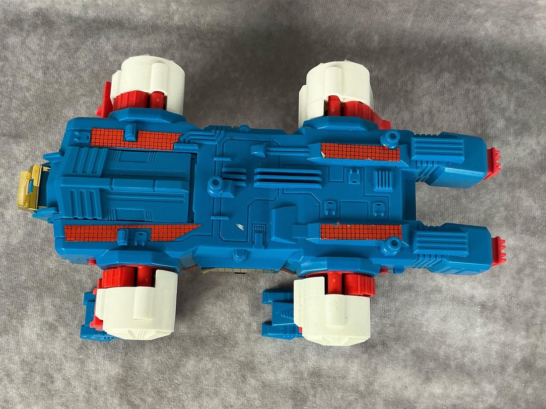 Sky Lynx Transformer - 5