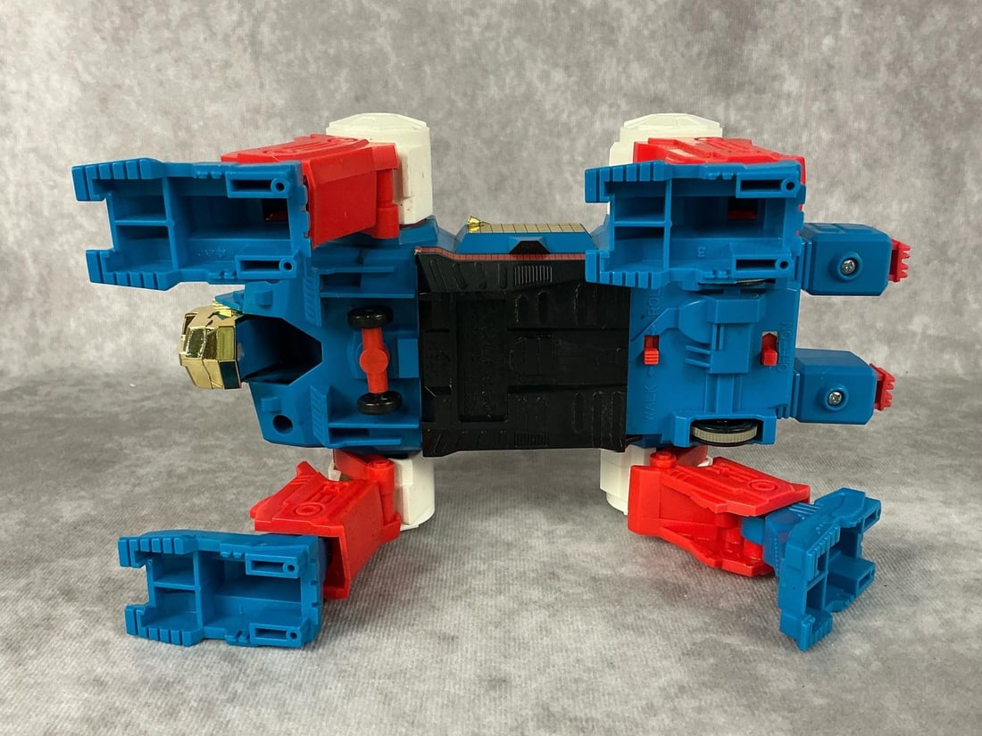 Sky Lynx Transformer - 6
