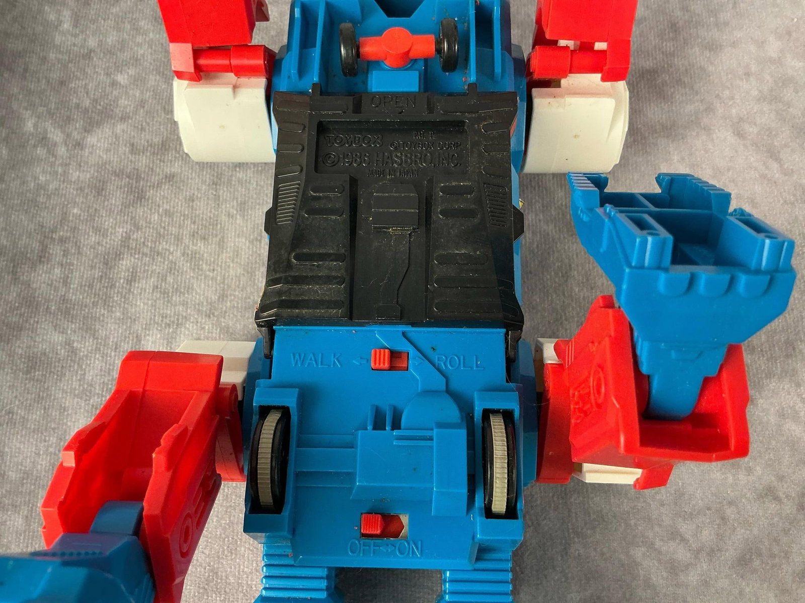 Sky Lynx Transformer - 7