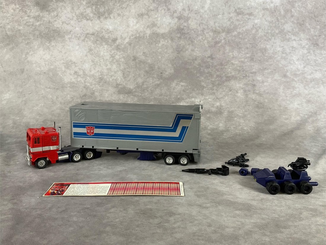 Transformers Autobot Commander Optimus Prime - 5