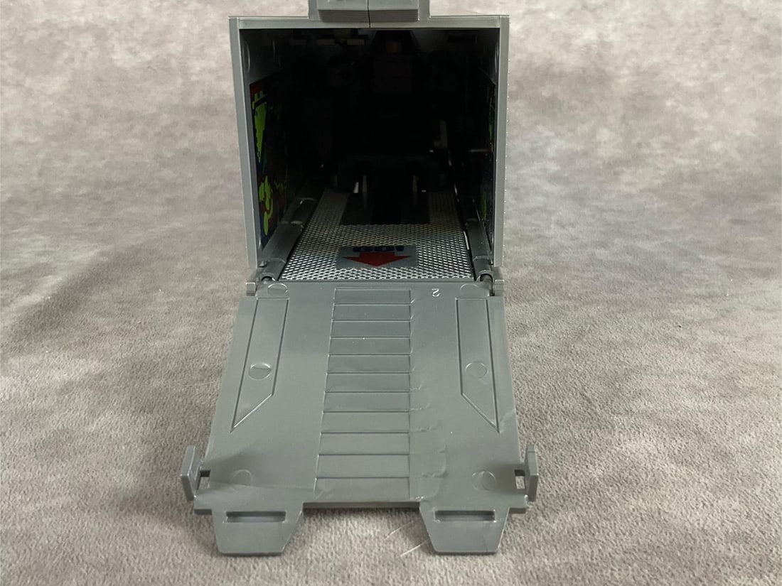 Transformers Autobot Commander Optimus Prime - 7