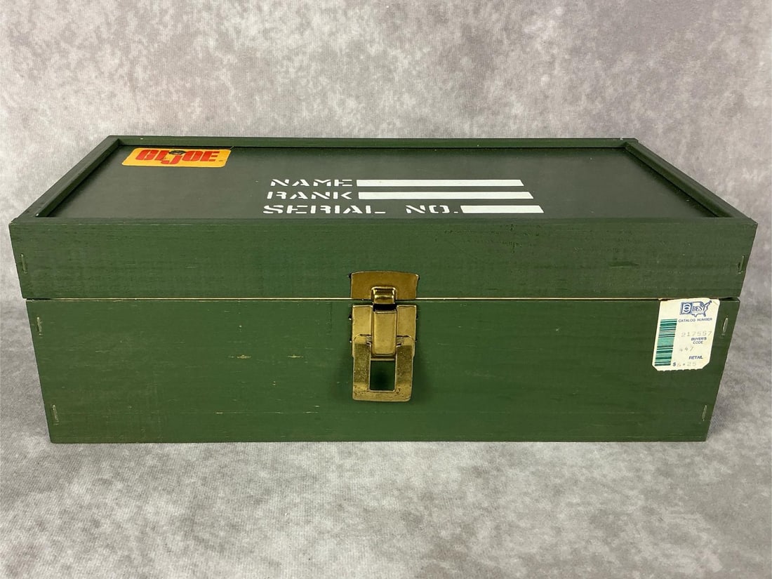 G.I. Joe With Footlocker - 11