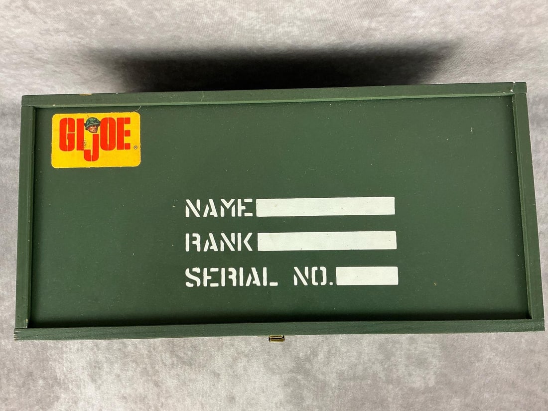 G.I. Joe With Footlocker - 12