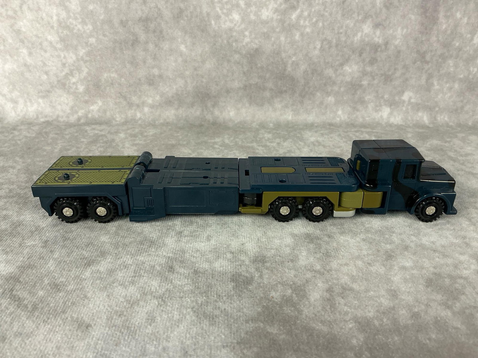 Onslaught Transformer - 3