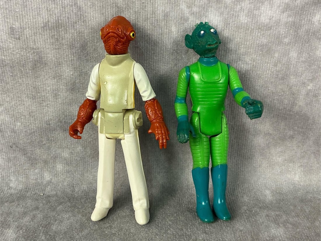 Star Wars Figures - 11