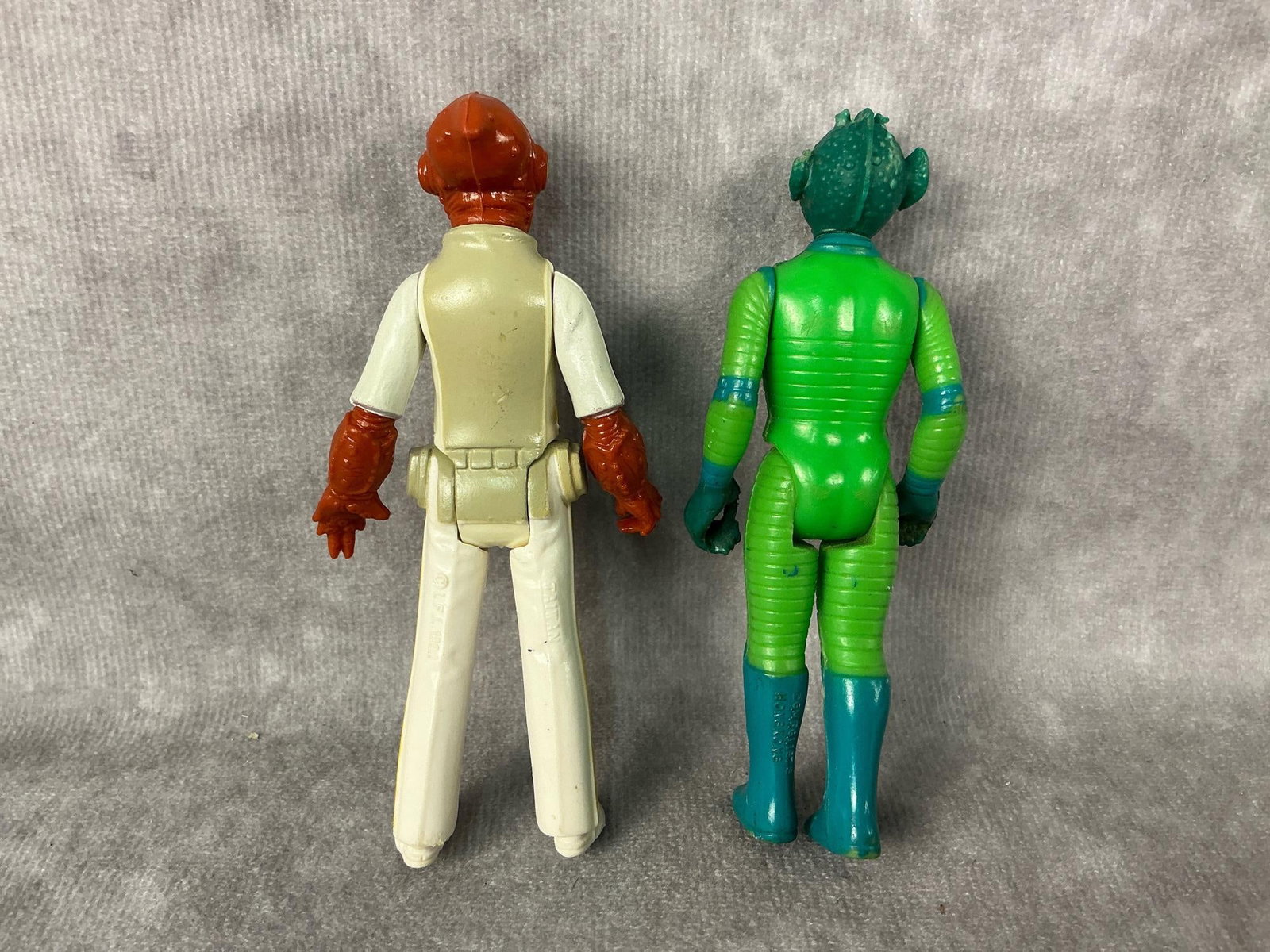 Star Wars Figures - 12