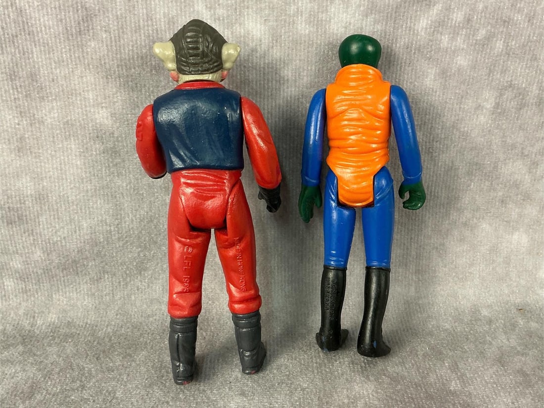 Star Wars Figures - 10