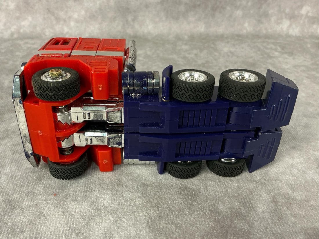 Optimus Prime Transformer - 6