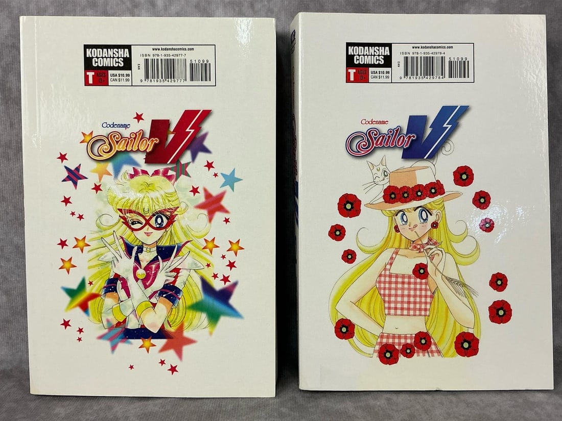 Sailor Moon Books - 13