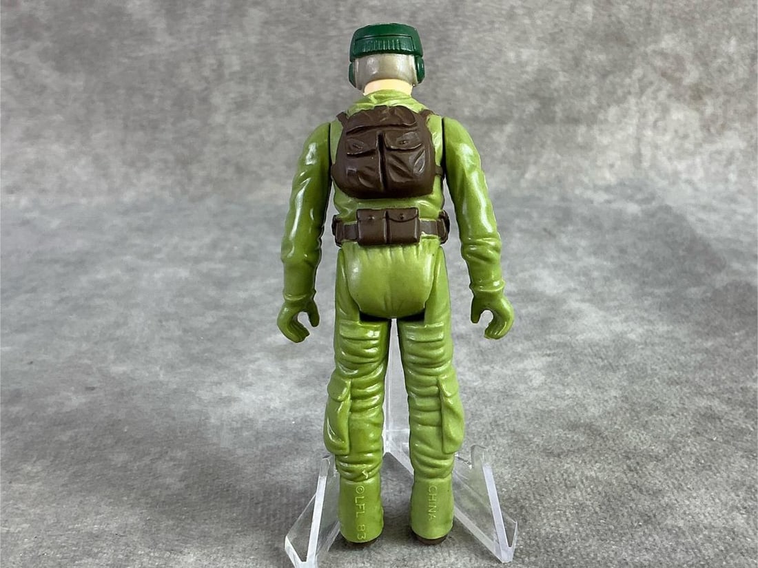 Star Wars Figures - 9