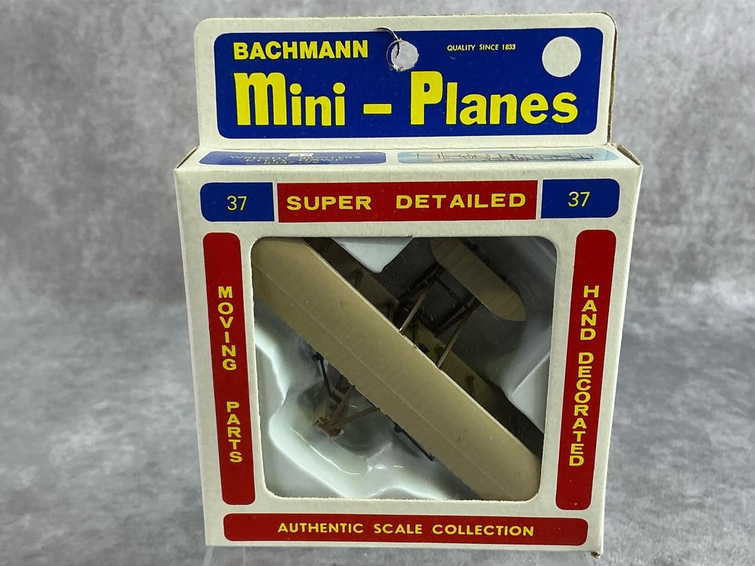 Bachmann Mini Planes - 11
