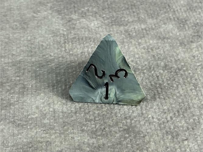 Tetrahedron Dice - 11