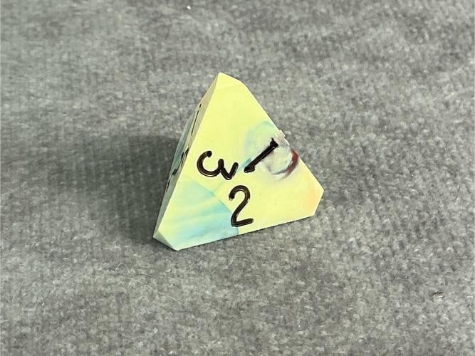Tetrahedron Dice - 9