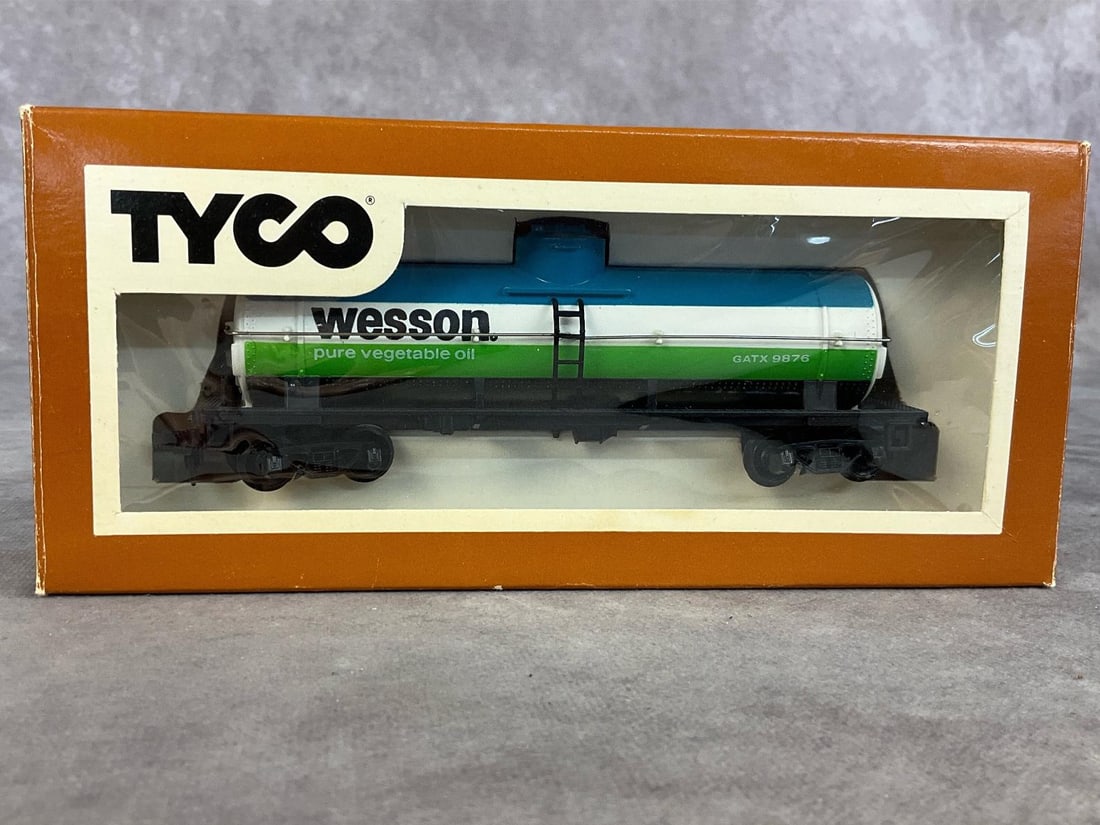 Tyco Midnight Special Electric Train Set - 10