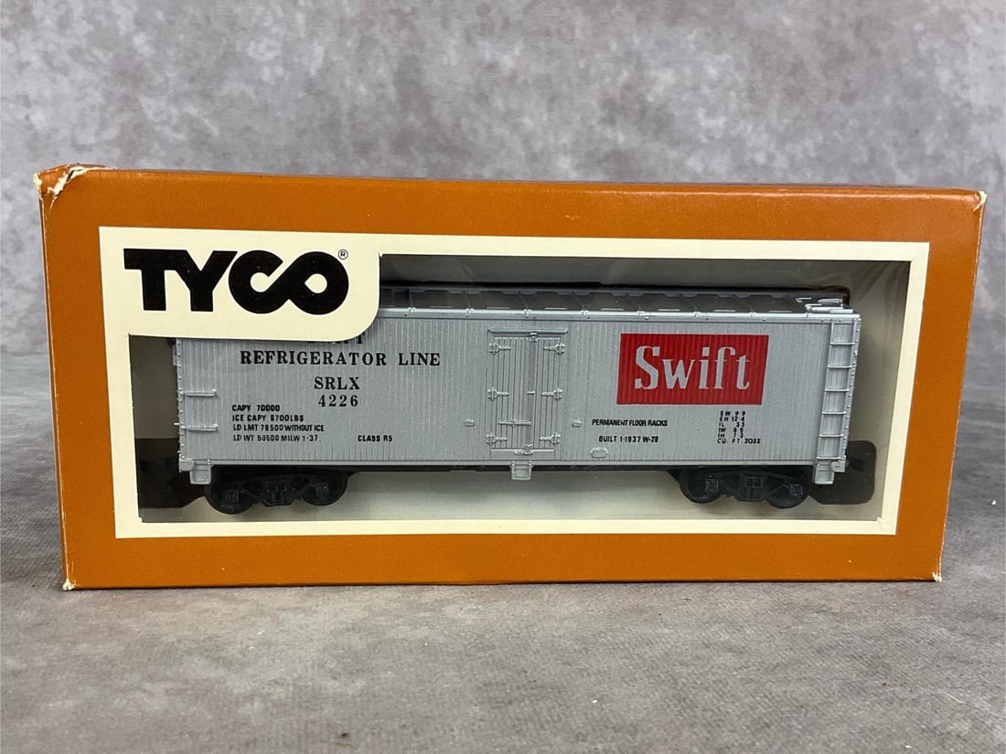 Tyco Midnight Special Electric Train Set - 13
